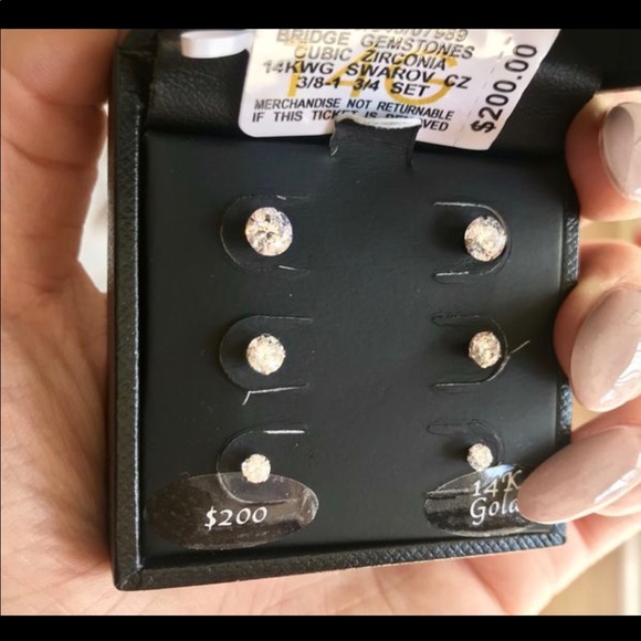 Swarovski Crystal Cubic Zirconia 14K WGold - Picture 2 of 3